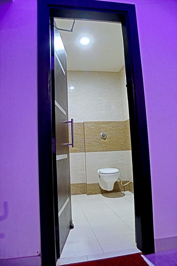 D C Vilas Agra  Bagian luar foto